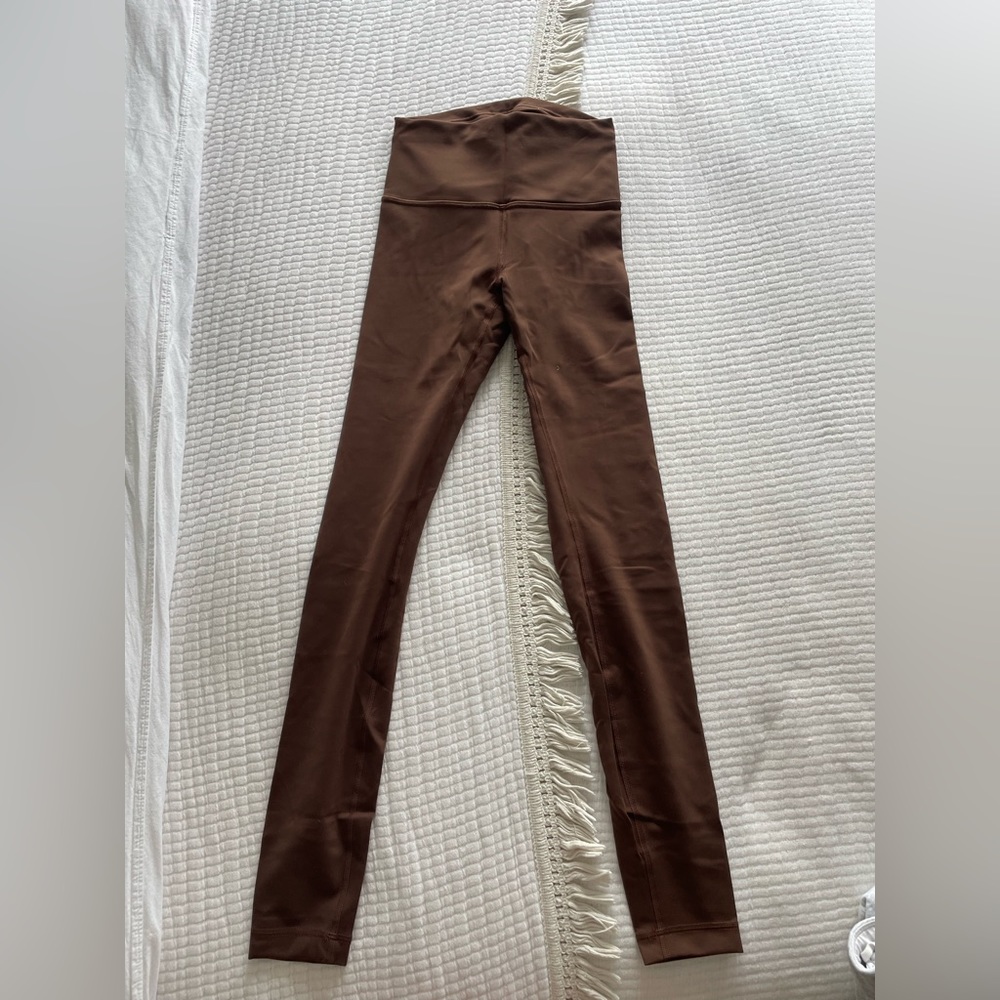Lululemon Wunder Train legging NEVER WORN Java brown color.